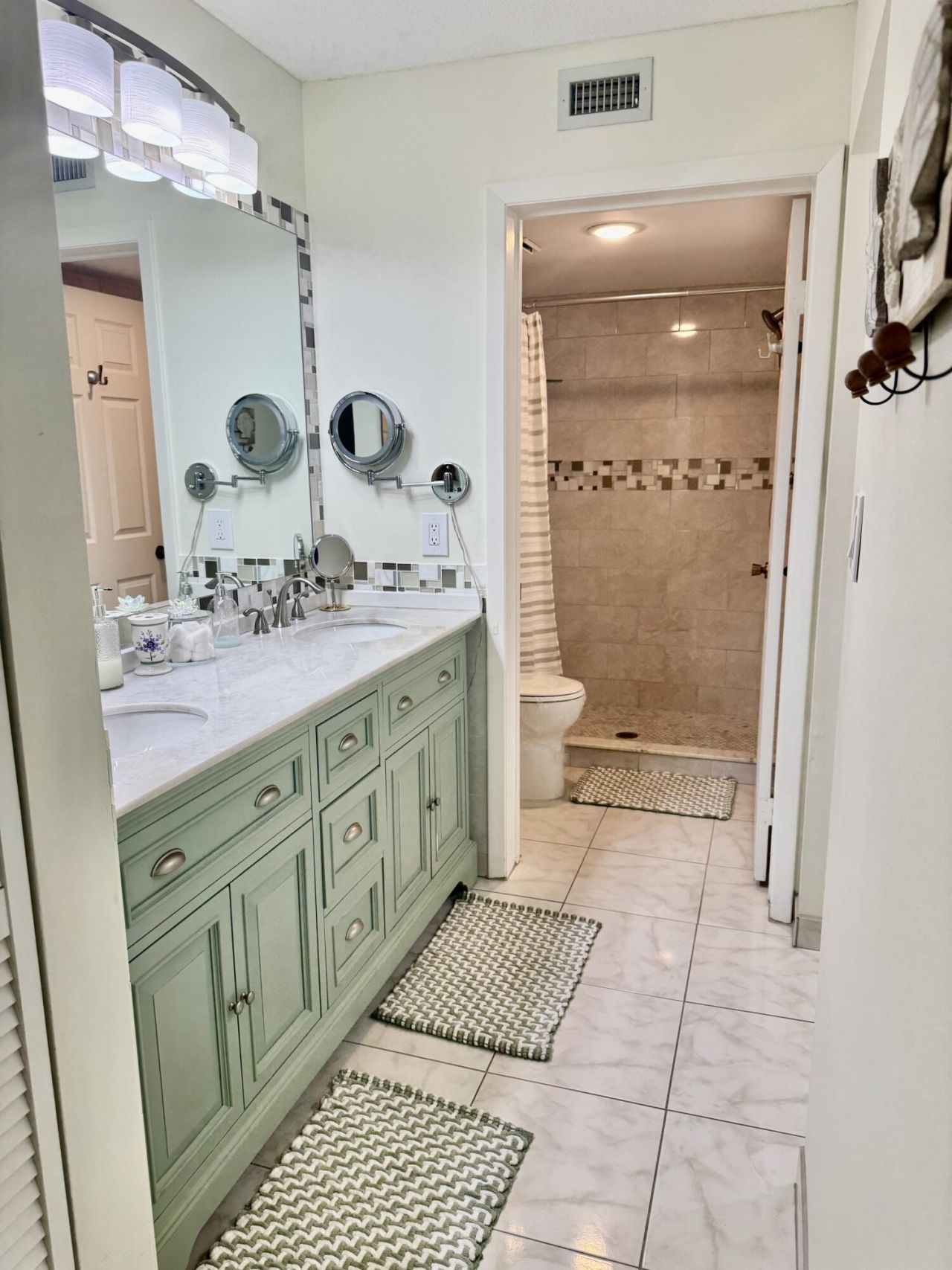 901 Pinecrest Circle, Unit B, Jupiter, FL 33458 Photo