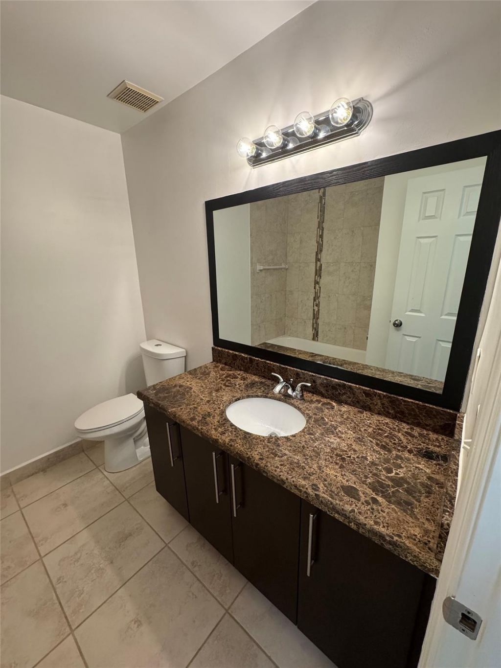 445 Lakeview Drive, Unit 3, Weston, FL 33326 Photo