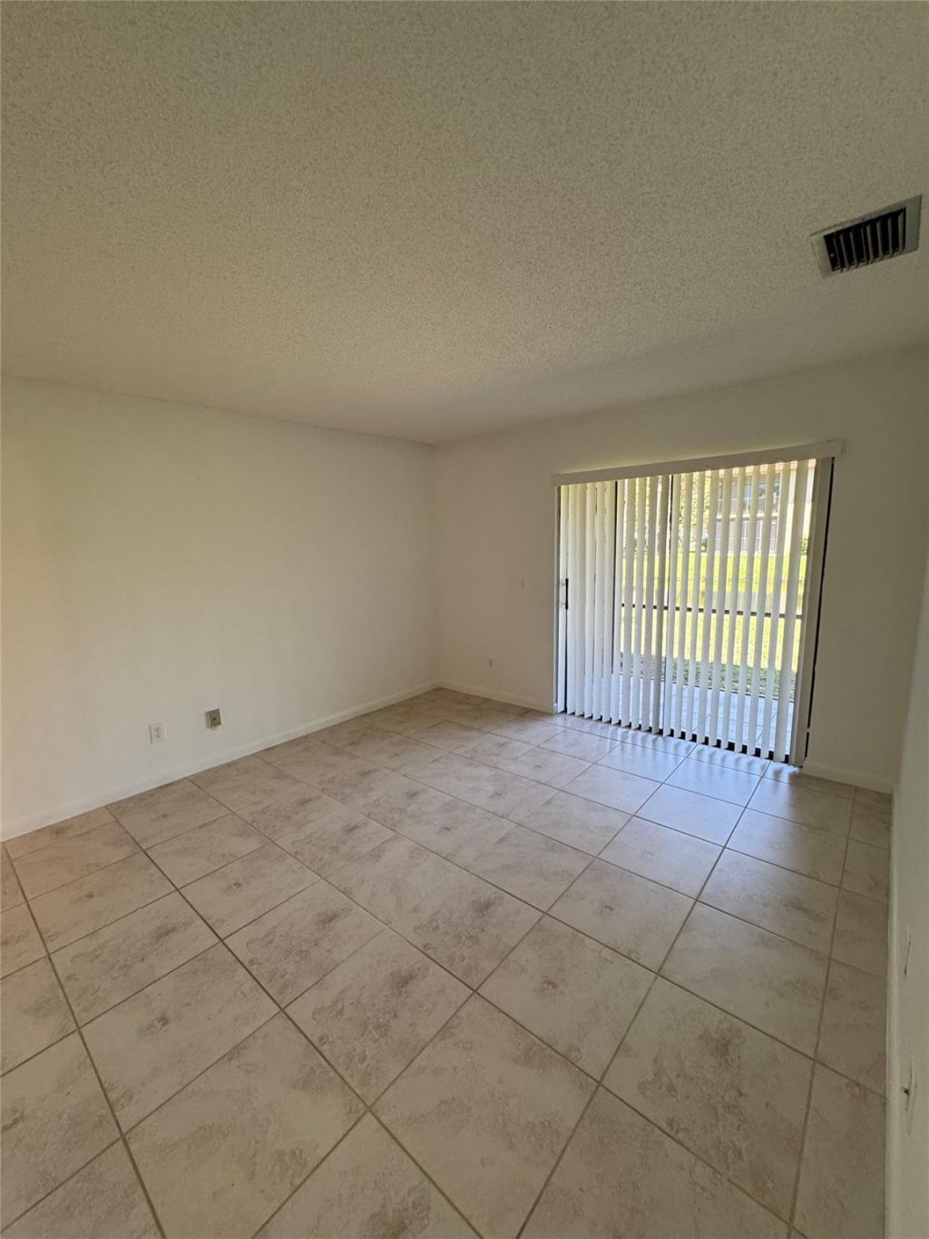 445 Lakeview Drive, Unit 3, Weston, FL 33326 Photo