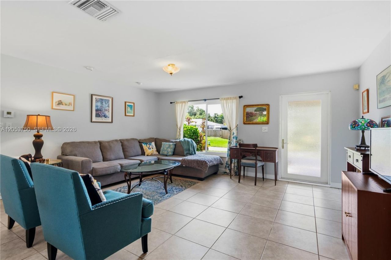 8445 SW 181st Ter , Palmetto Bay, FL 33157 Photo