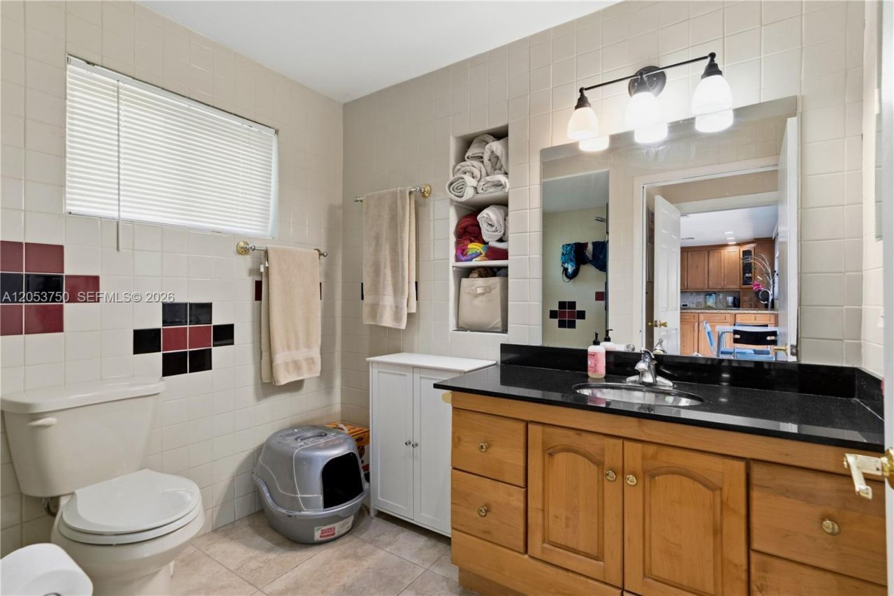 8445 SW 181st Ter , Palmetto Bay, FL 33157 Photo