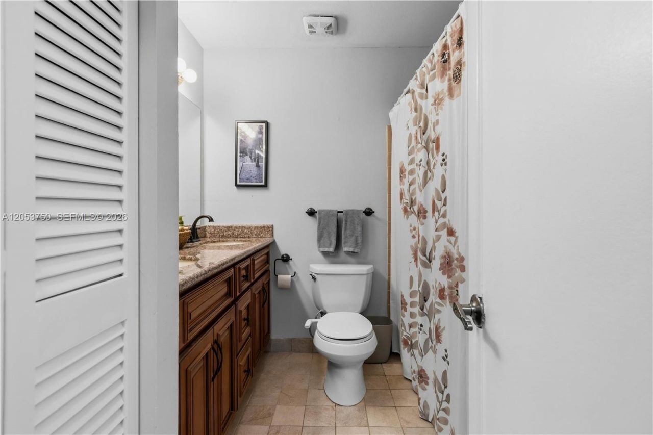 8445 SW 181st Ter , Palmetto Bay, FL 33157 Photo
