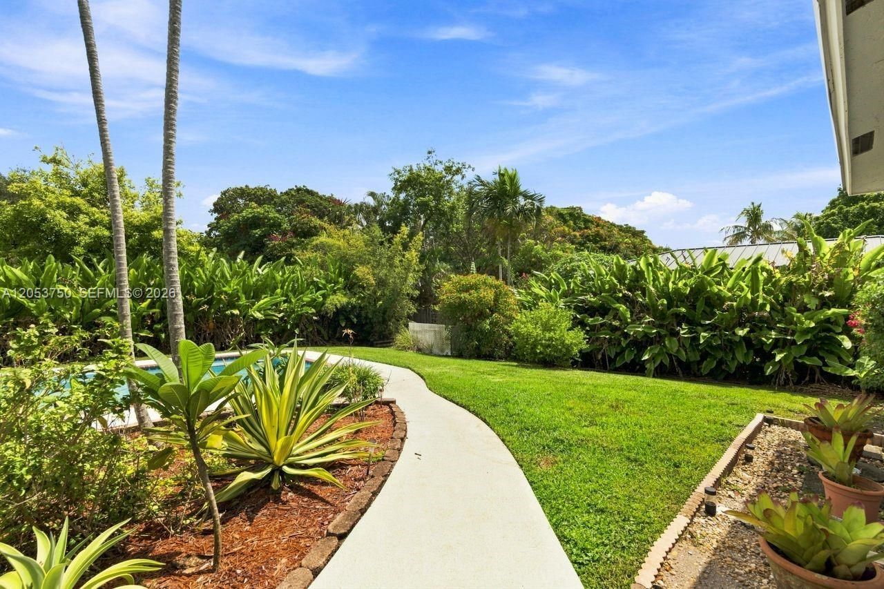 8445 SW 181st Ter , Palmetto Bay, FL 33157 Photo