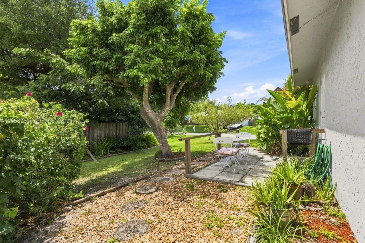 8445 SW 181st Ter , Palmetto Bay, FL 33157 Photo
