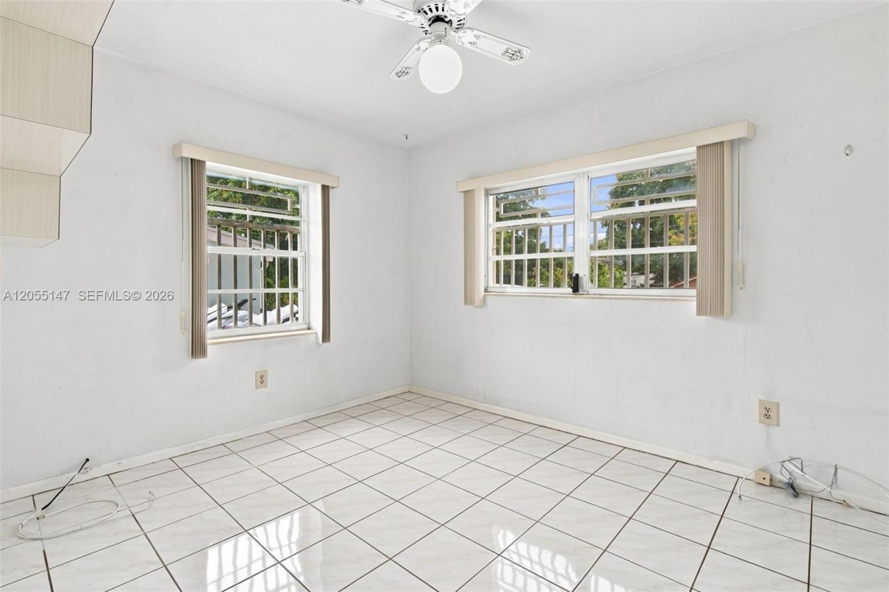 636 E 48th St, Hialeah, FL 33013 Photo