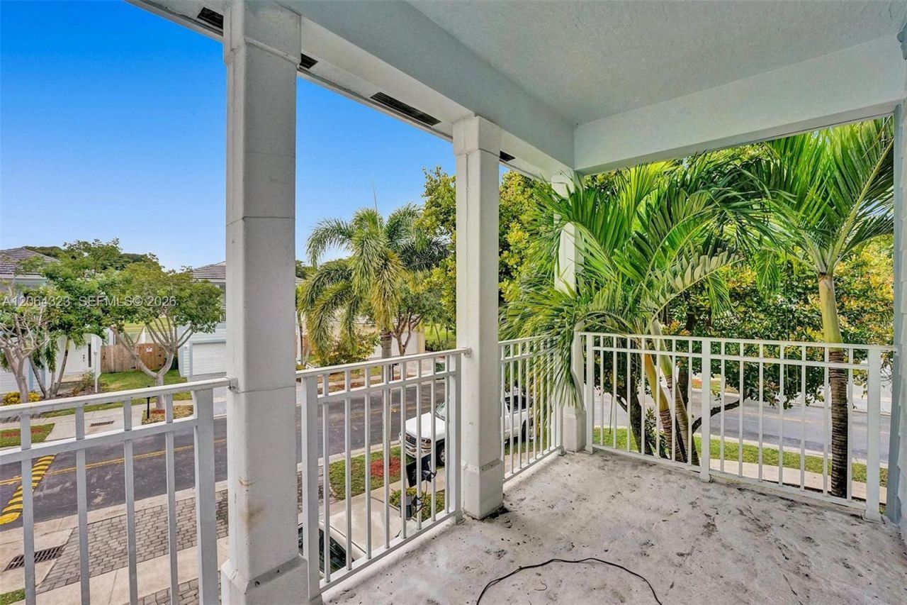 385 NE 31st Ave , Homestead, FL 33033 Photo