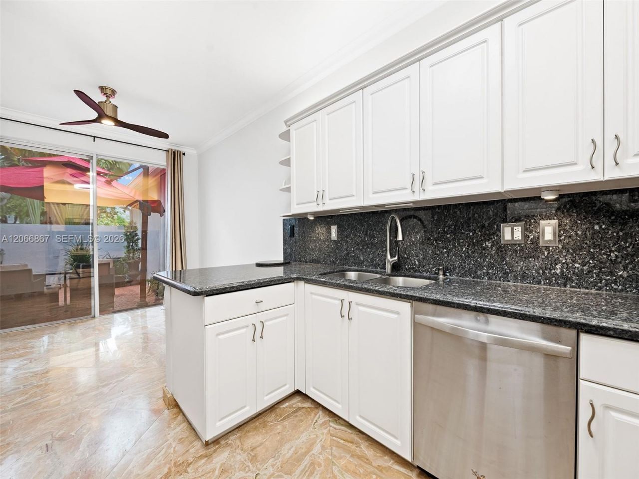 1515 Seagrape Way, Hollywood, FL 33019 Photo