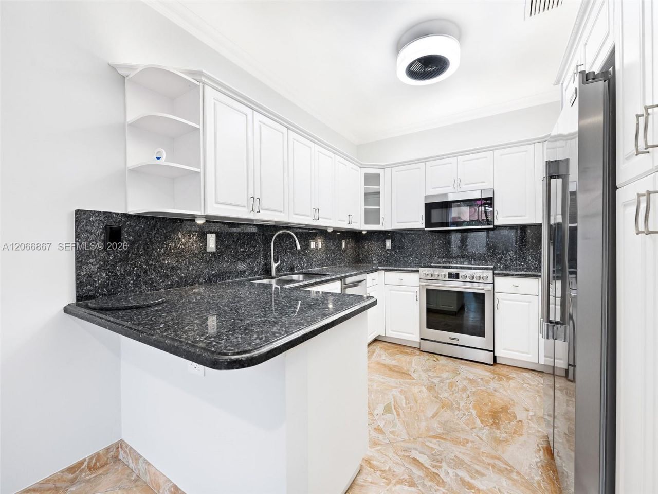 1515 Seagrape Way, Hollywood, FL 33019 Photo