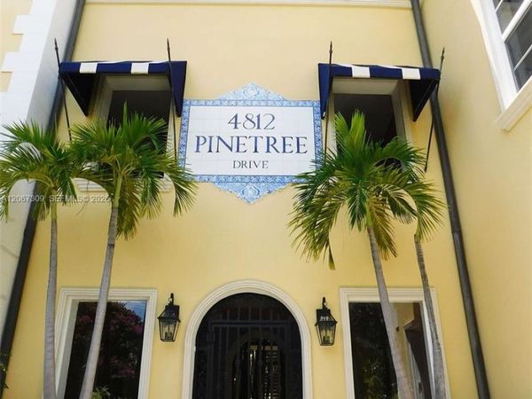 4812 Pine Tree Dr , Unit 206, Miami Beach, FL 33140