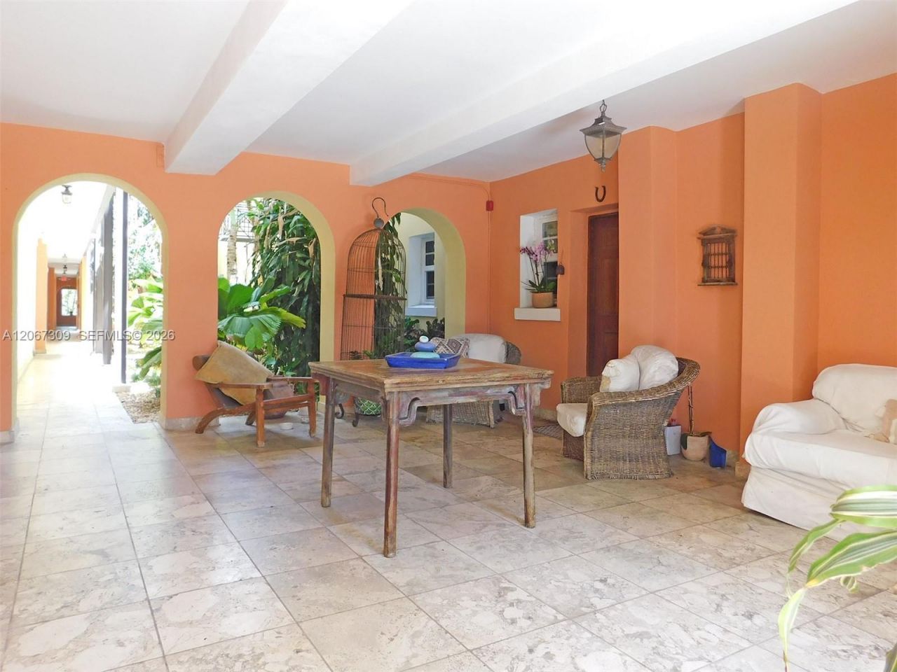 4812 Pine Tree Dr, Unit 206, Miami Beach, FL 33140 Photo