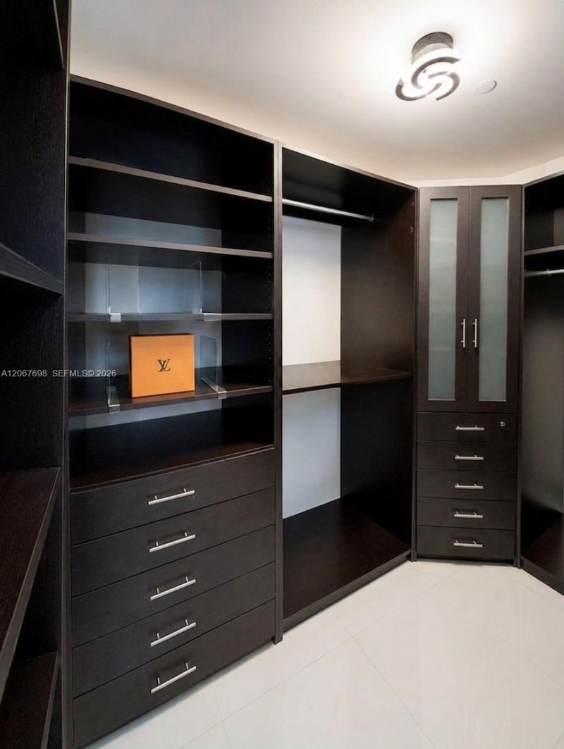 2020 N Bayshore Dr , Unit 2404, Miami, FL 33137 Photo