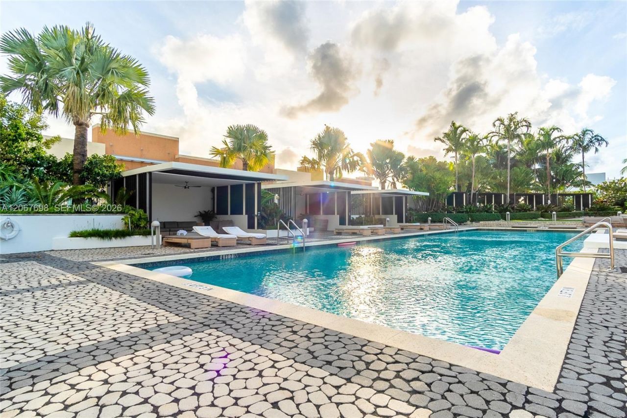 2020 N Bayshore Dr , Unit 2404, Miami, FL 33137 Photo