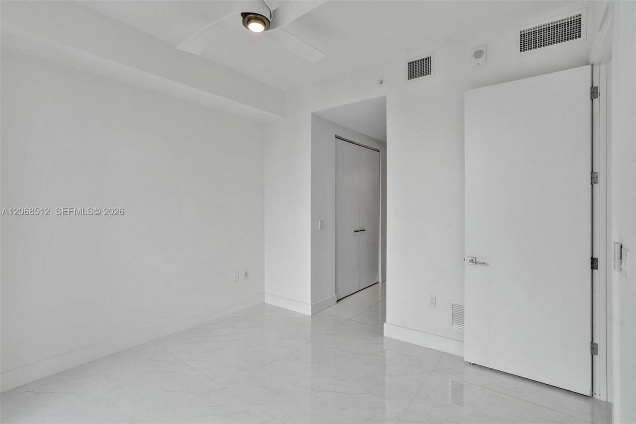 301 Altara Ave, Unit UPH1005, Coral Gables, FL 33146 Photo