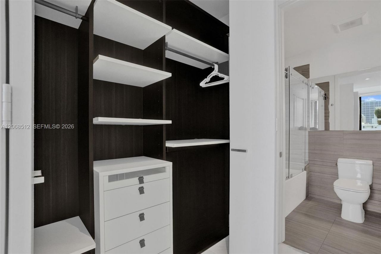 301 Altara Ave, Unit UPH1005, Coral Gables, FL 33146 Photo
