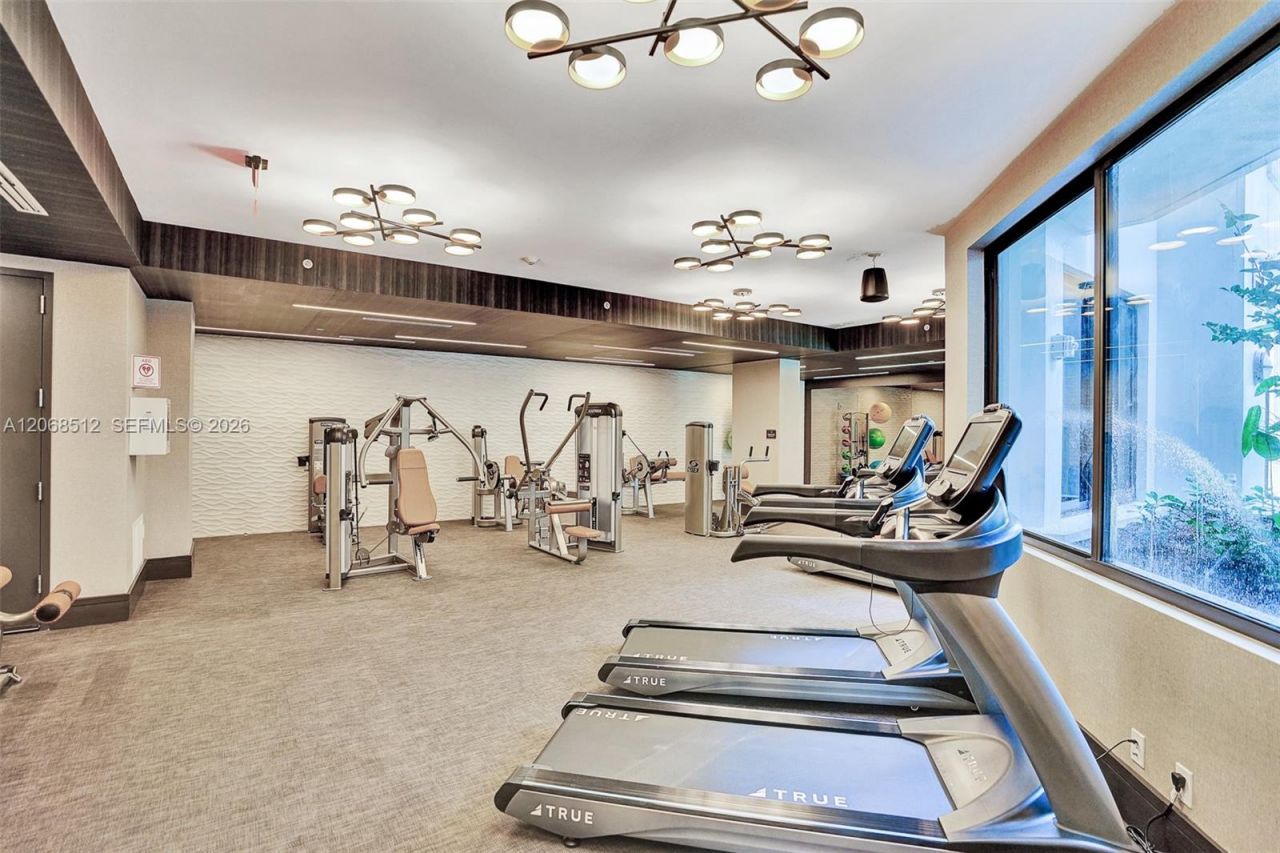 301 Altara Ave, Unit UPH1005, Coral Gables, FL 33146 Photo