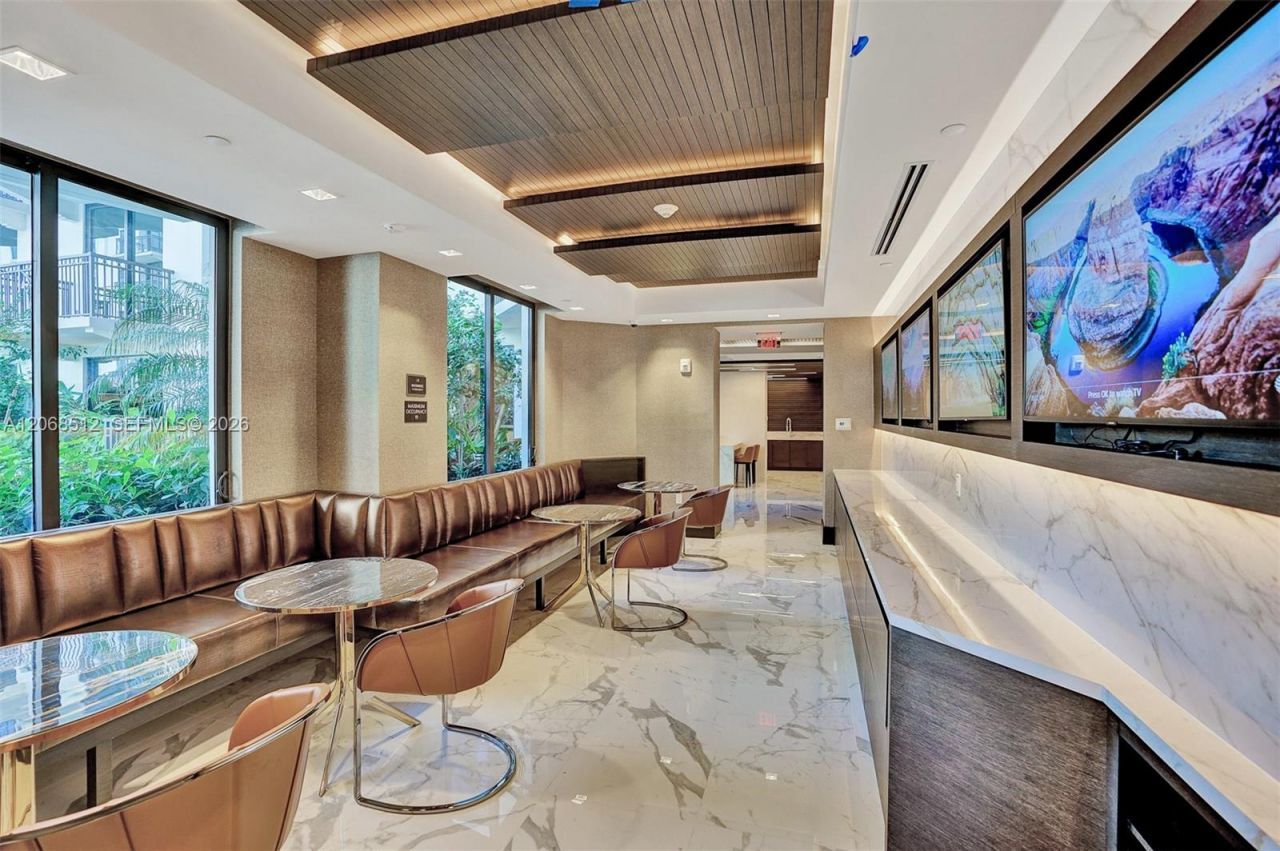 301 Altara Ave, Unit UPH1005, Coral Gables, FL 33146 Photo