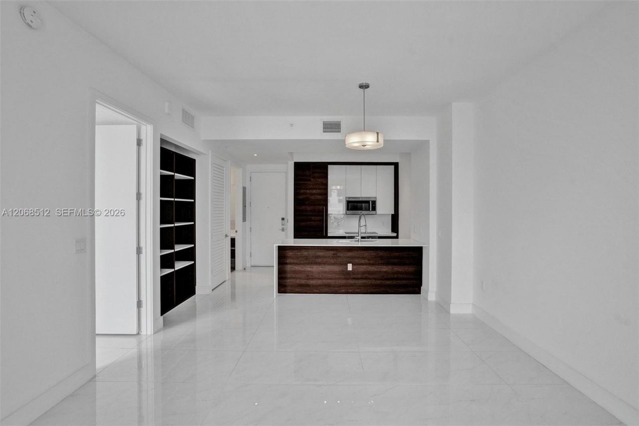 301 Altara Ave, Unit UPH1005, Coral Gables, FL 33146 Photo