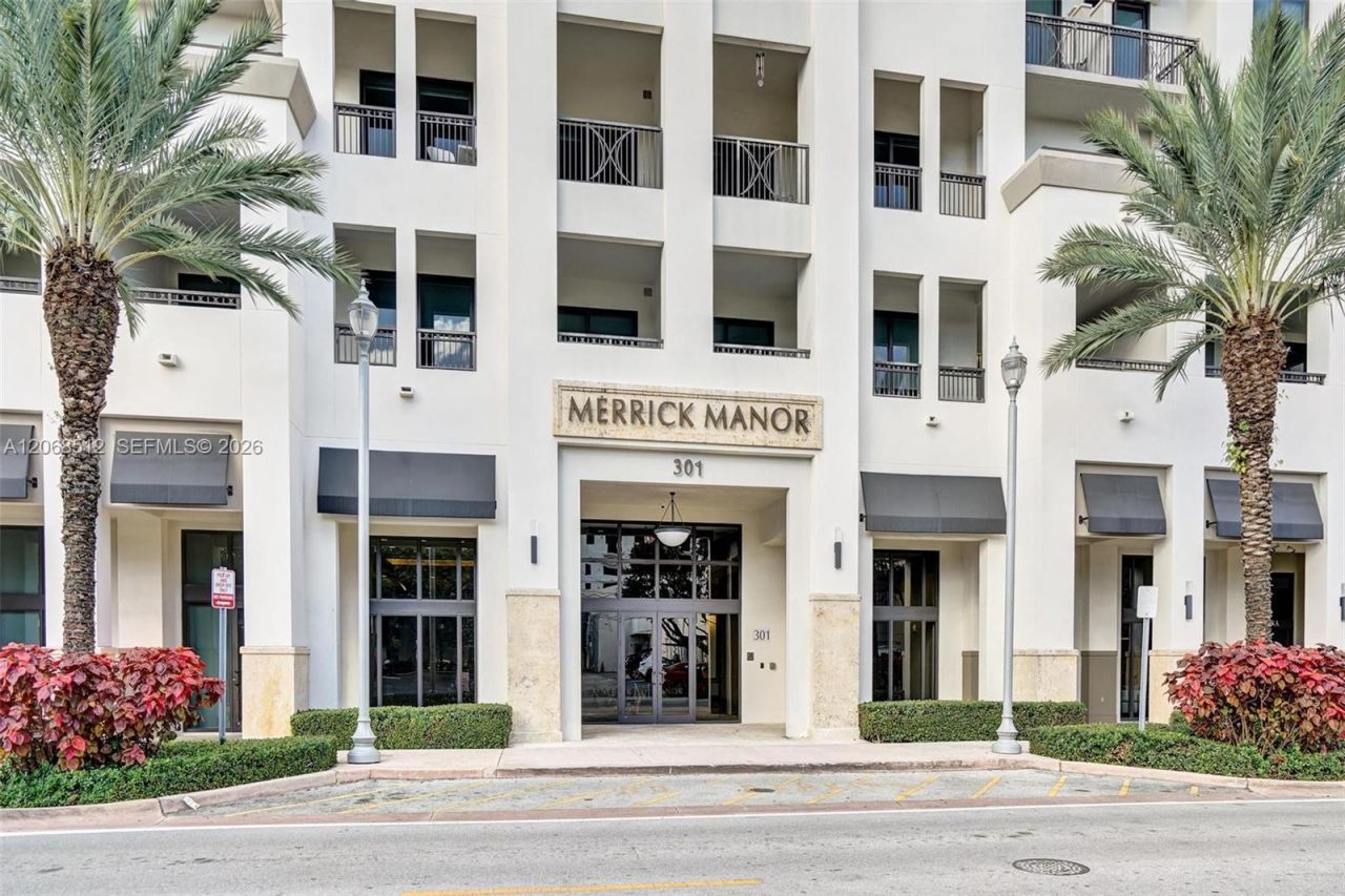 301 Altara Ave, Unit UPH1005, Coral Gables, FL 33146 Photo