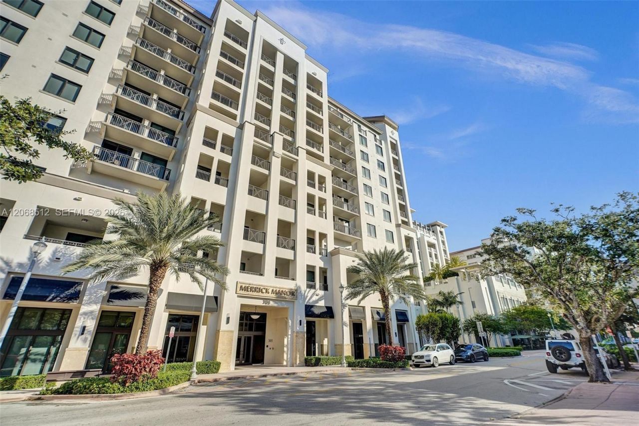 301 Altara Ave, Unit UPH1005, Coral Gables, FL 33146 Photo