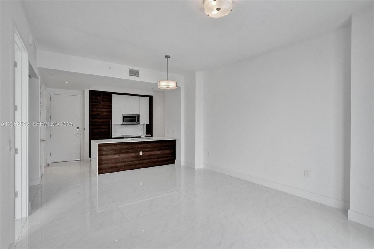 301 Altara Ave, Unit UPH1005, Coral Gables, FL 33146 Photo