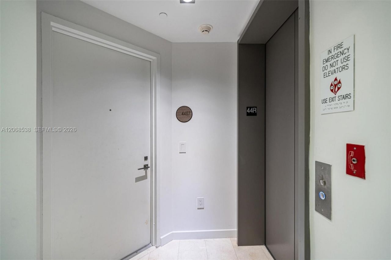 650 NE 32nd St, Unit 4407, Miami, FL 33137 Photo