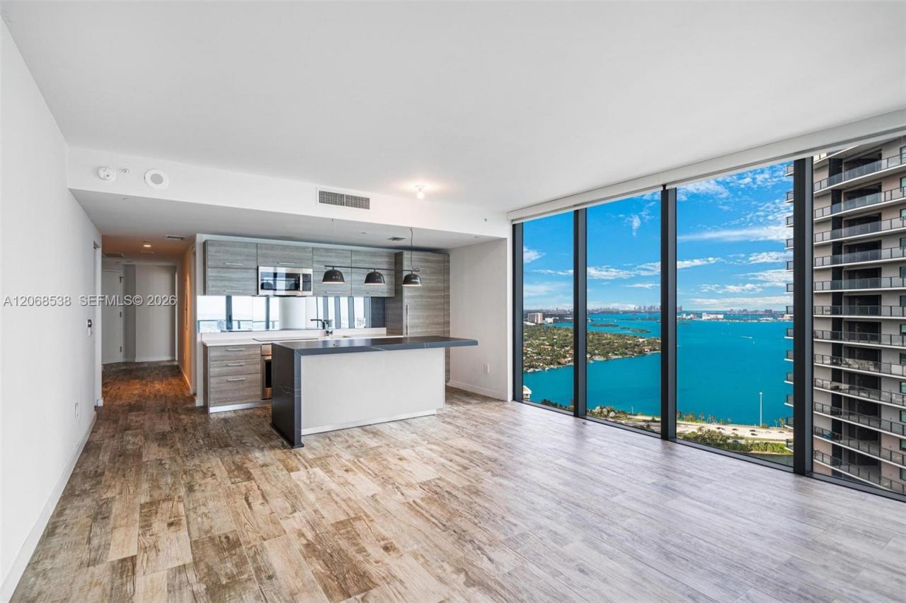 650 NE 32nd St, Unit 4407, Miami, FL 33137 Photo
