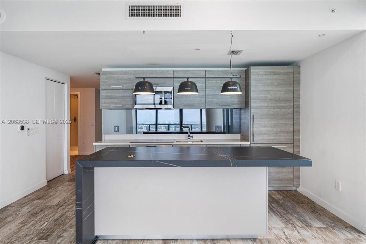 650 NE 32nd St, Unit 4407, Miami, FL 33137 Photo