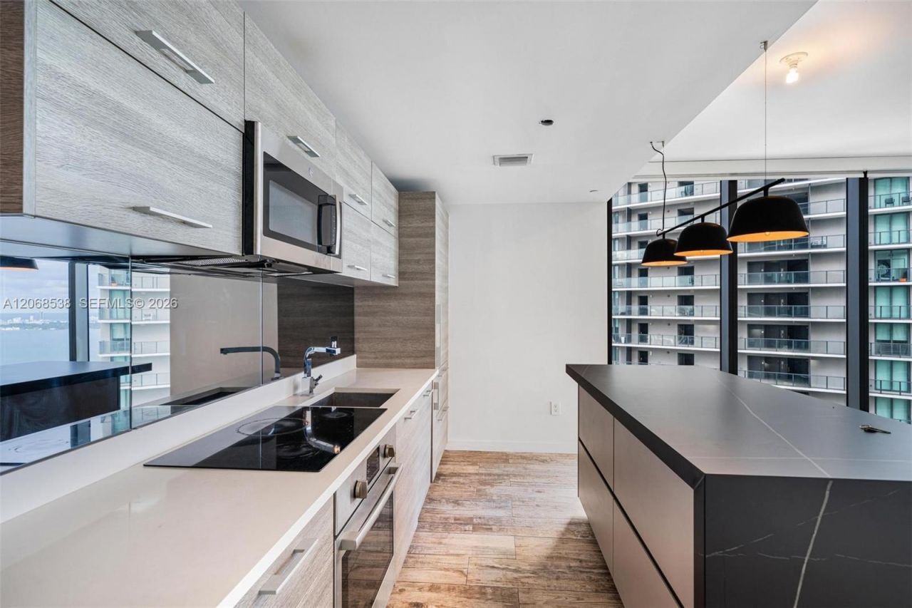 650 NE 32nd St, Unit 4407, Miami, FL 33137 Photo