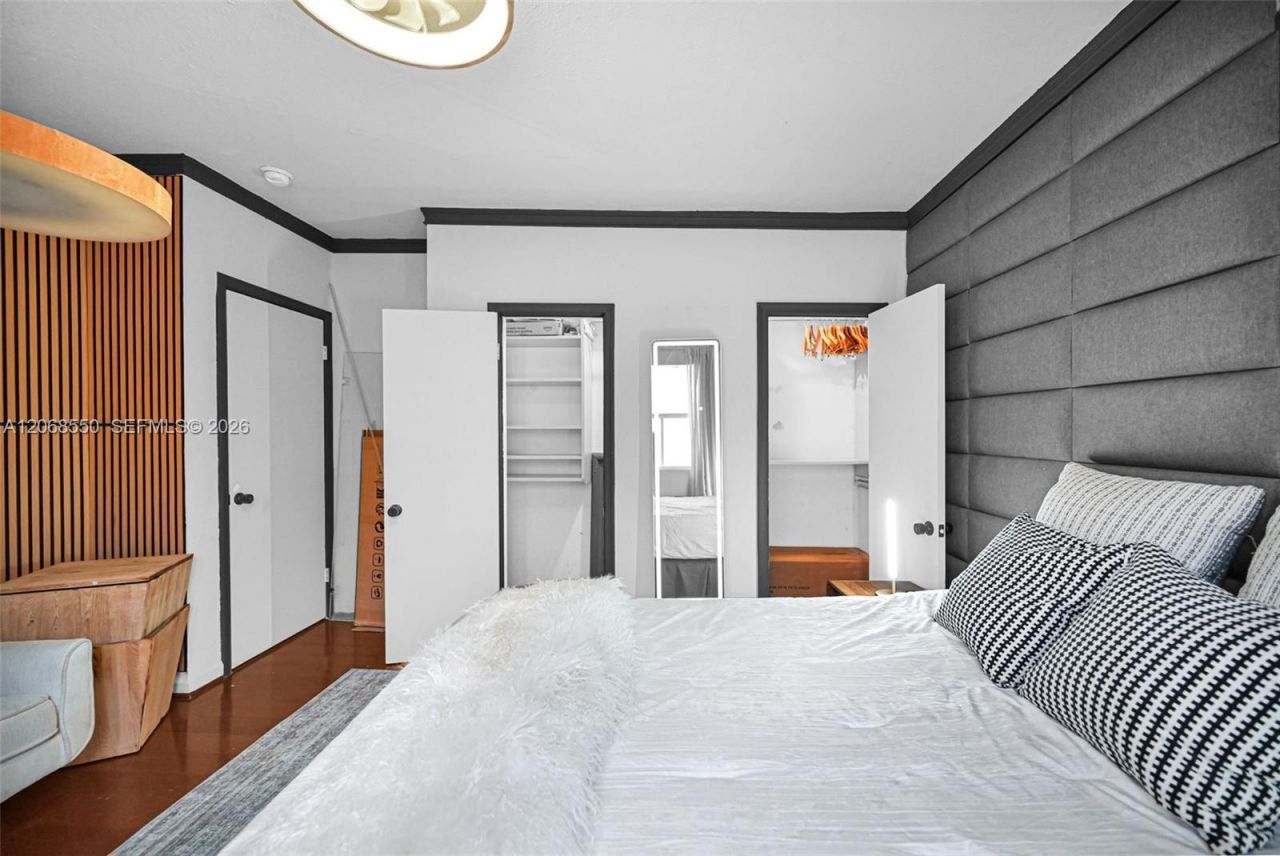 736 13th St, Unit 207, Miami Beach, FL 33139 Photo