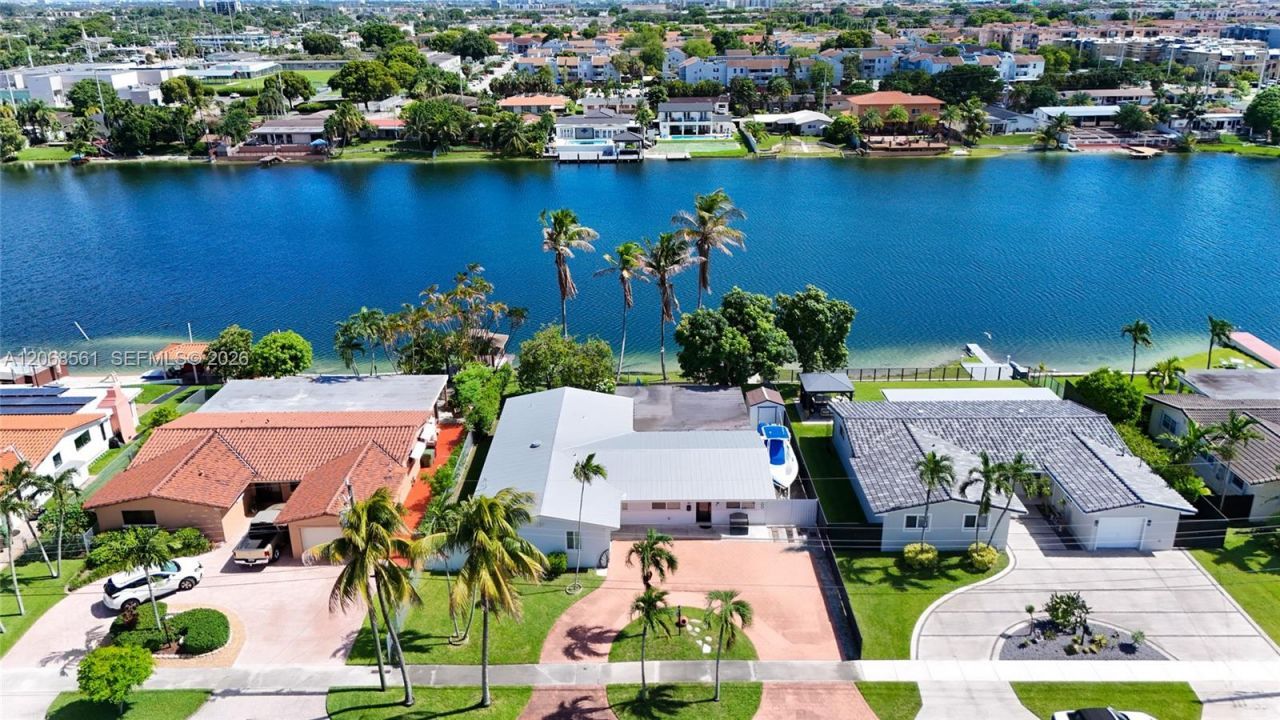 1700 W 64th St, Hialeah, FL 33012 Photo