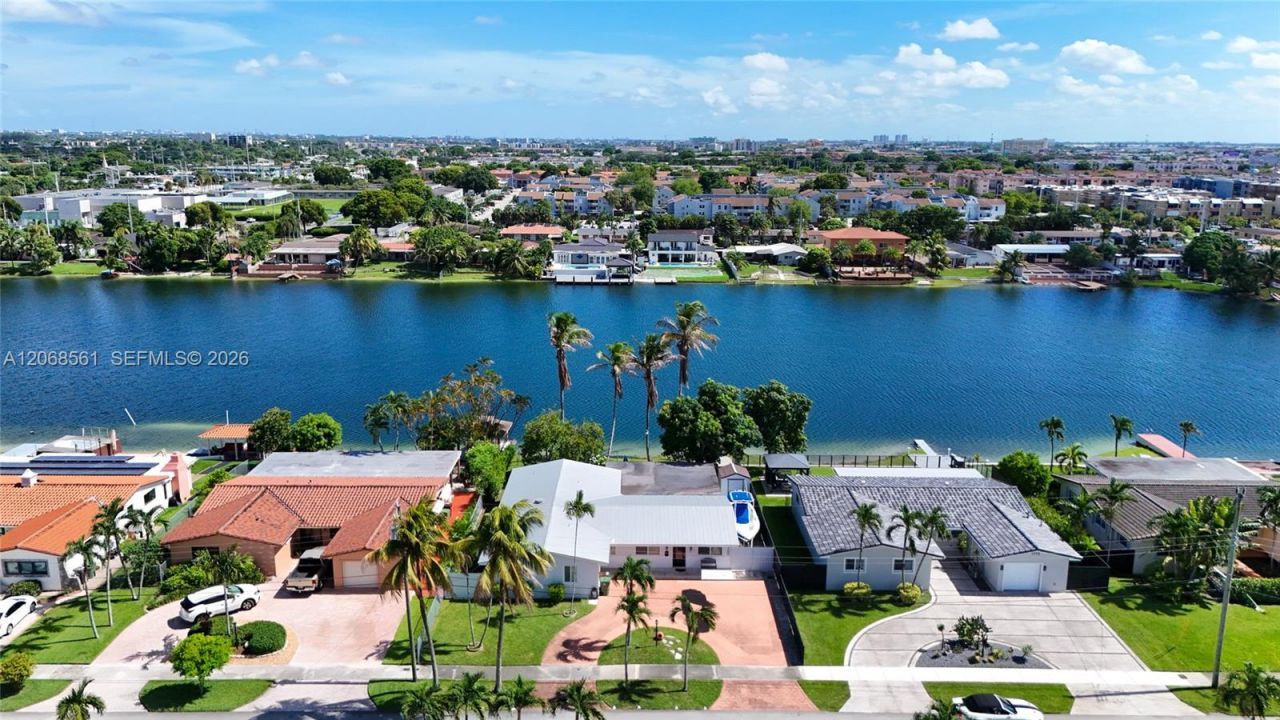 1700 W 64th St, Hialeah, FL 33012 Photo