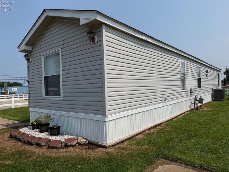 27 Rathbun Drive, Marblehead, OH 43440 Photo 25