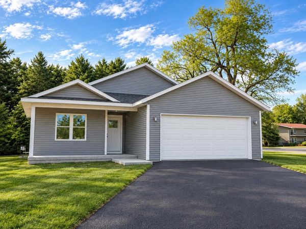 116 E Hiawatha Drive, Wisconsin Dells, WI 53965