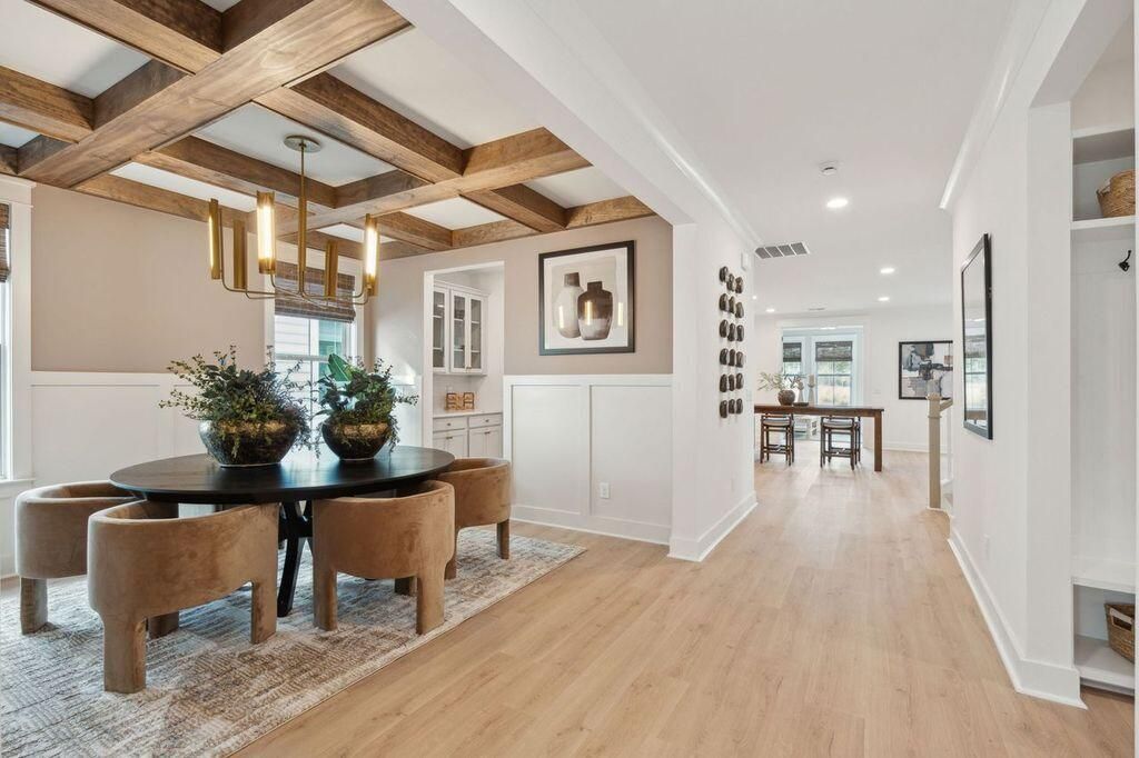 1009 Tributary Boulevard Photo 17