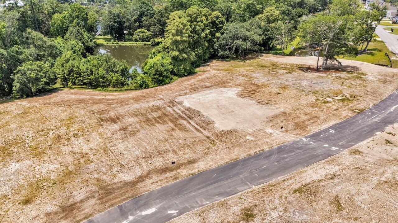 1009 Tributary Boulevard Photo 59