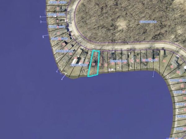 10185 237th Avenue, Spirit Lake, IA 51360
