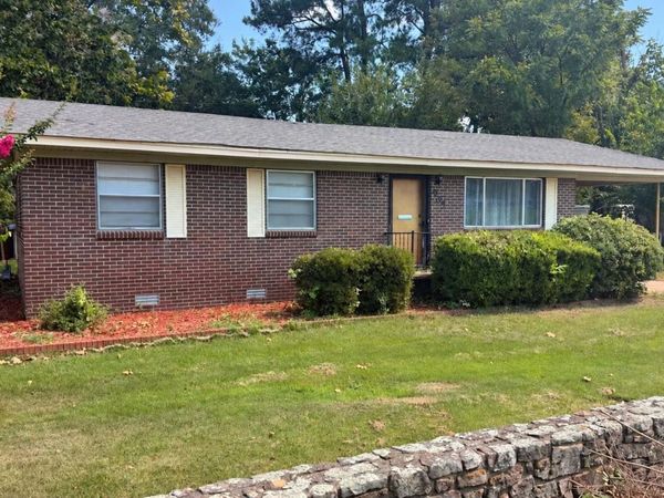 904 N Moose Street, Morrilton, AR 72110