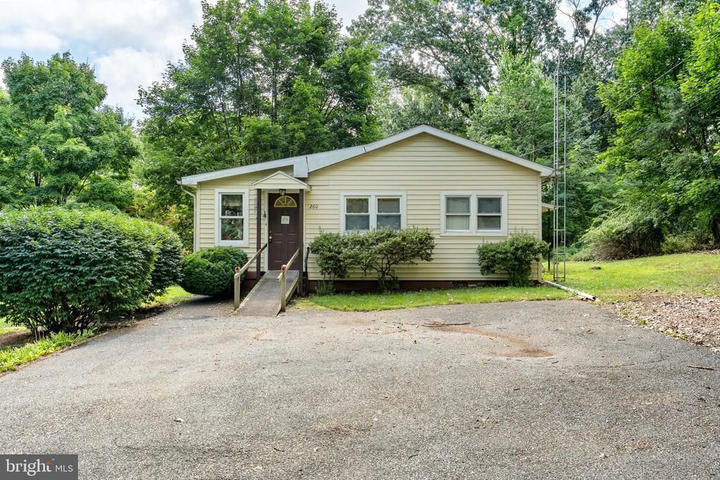 260 MIDWAY ROAD , YORK HAVEN, PA 17370