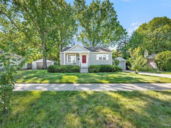 3690 Morrissey Avenue, Warren, MI 48091