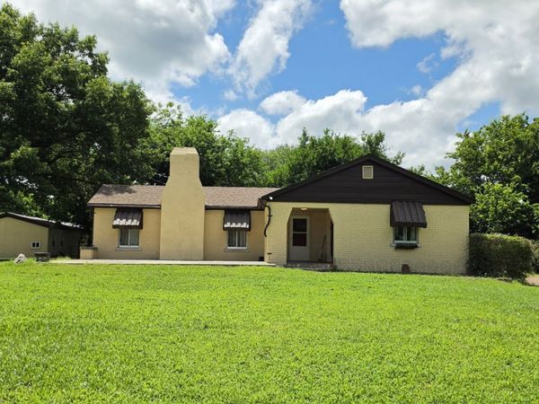 407 S Adams Street N, Sallisaw, OK 74955