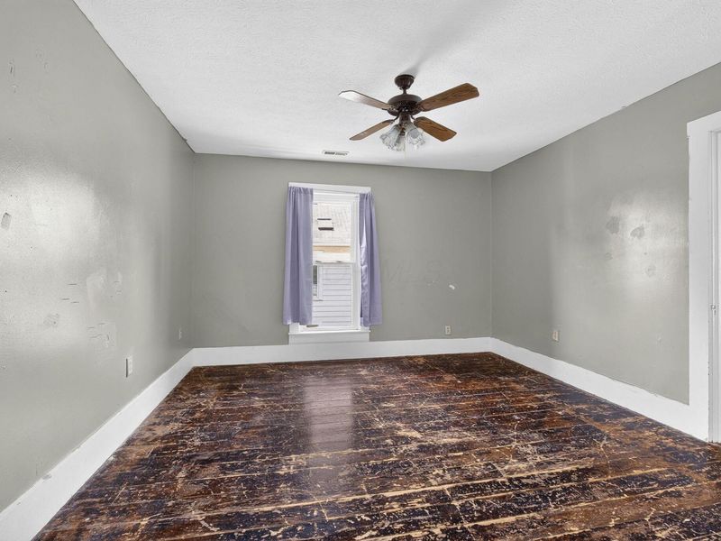 413 E Brown Avenue, Bellefontaine, OH 43311 Photo 17