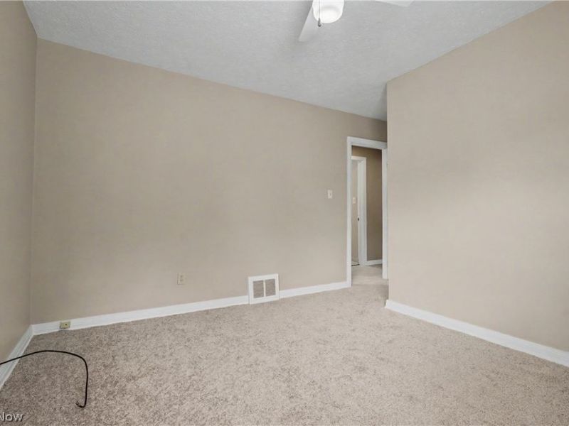 1761 Marks Avenue , Akron, OH 44305 Photo 18