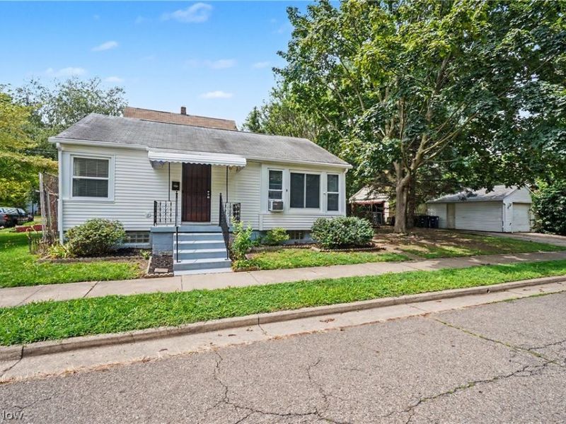 1761 Marks Avenue , Akron, OH 44305 Photo 2