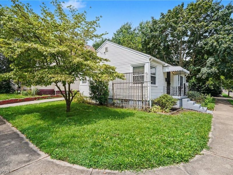 1761 Marks Avenue , Akron, OH 44305 Photo 5
