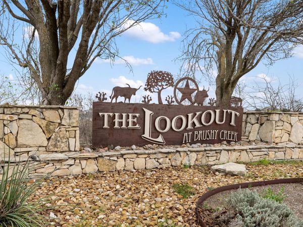 324 Apache PASS, Hutto, TX 78634