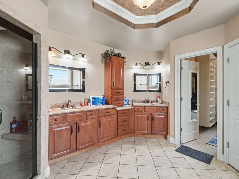 4558 Guildford Drive, West Chester, OH 45069 Photo 18