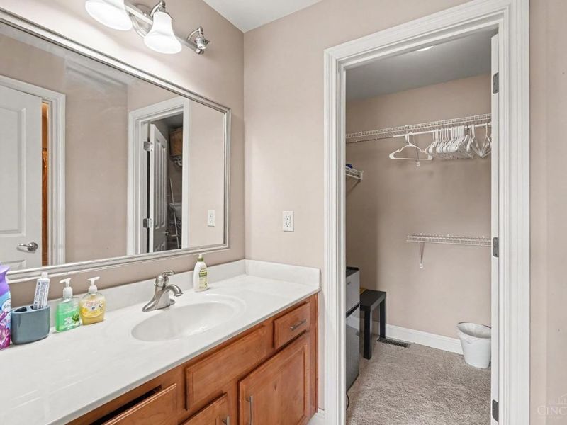 4558 Guildford Drive, West Chester, OH 45069 Photo 25