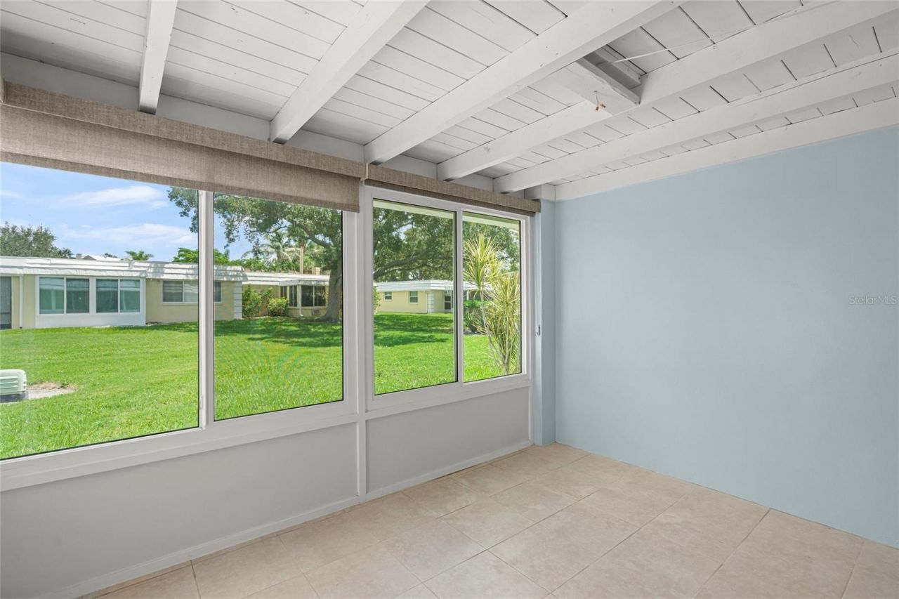 5823 Tidewood Avenue, Unit 19, Sarasota, FL 34231 Photo