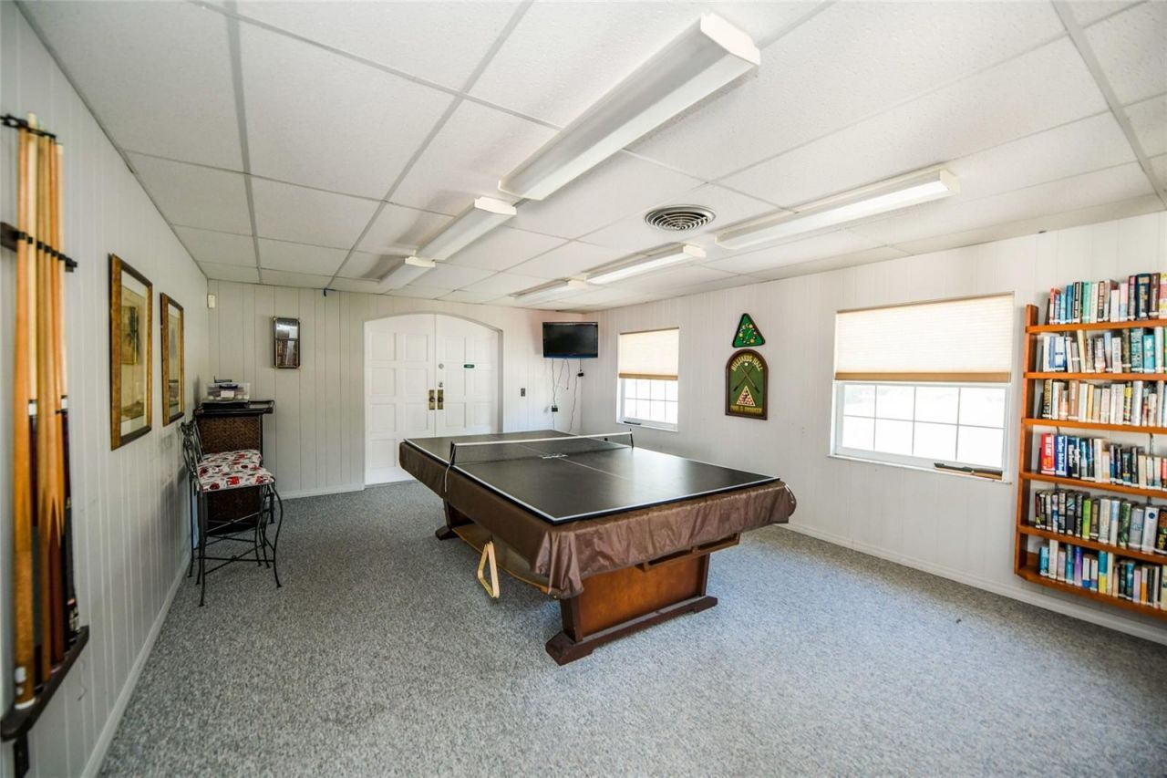 5823 Tidewood Avenue, Unit 19, Sarasota, FL 34231 Photo