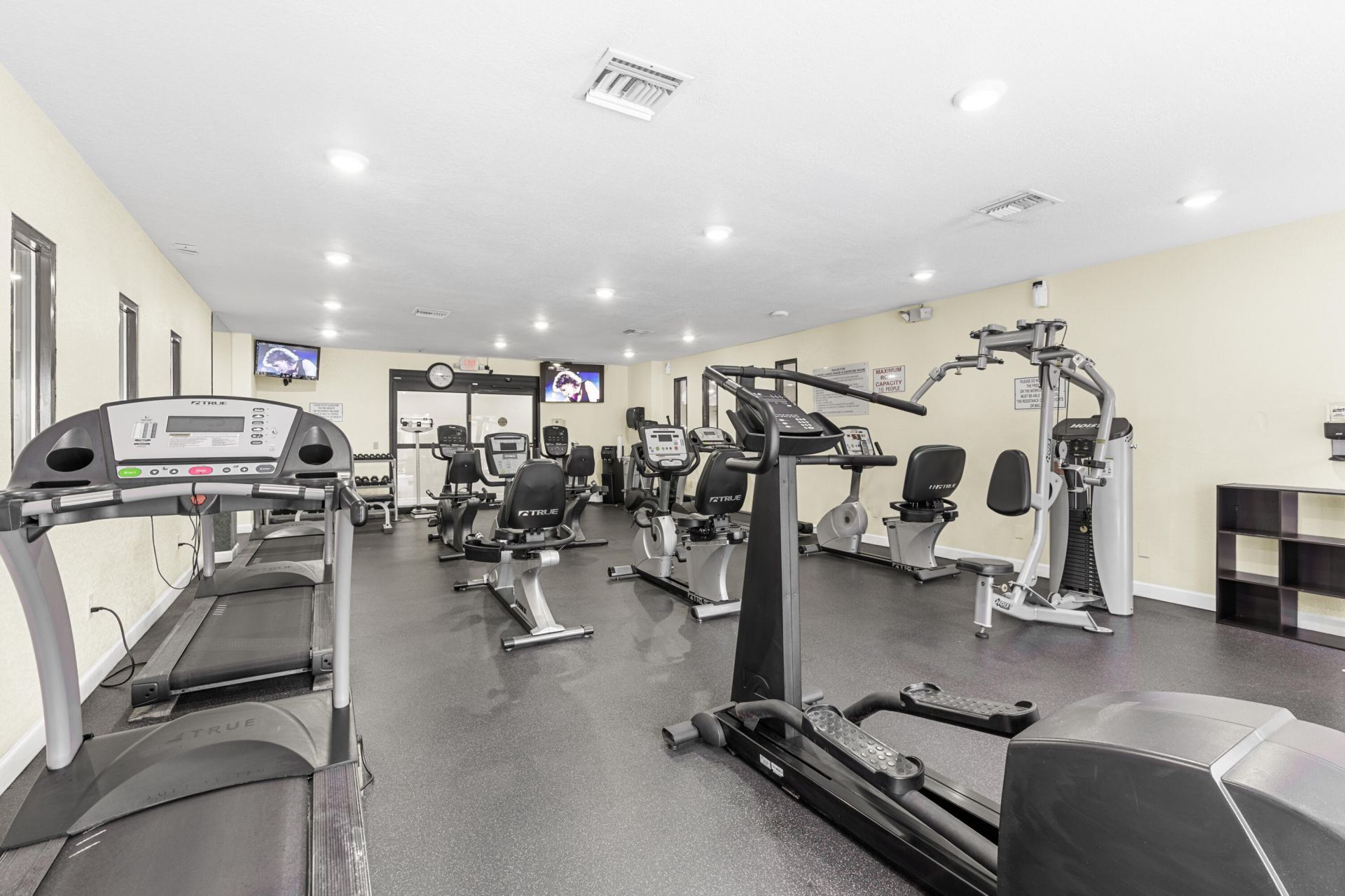 9861 Sunrise Lakes Boulevard, Unit 101, Sunrise, FL 33322 Photo